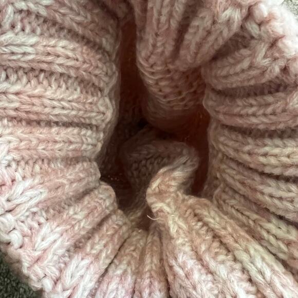 OMG Pink and White Winter Beanie - Picture 2 of 3